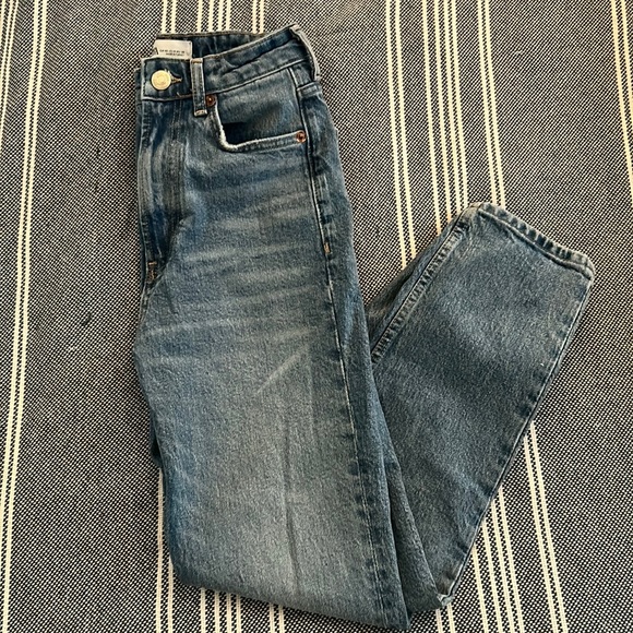 Zara Jeans - Picture 1 of 2